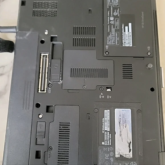 HP EliteBook 8440p Powers On Memory And Hard Drive Wiped